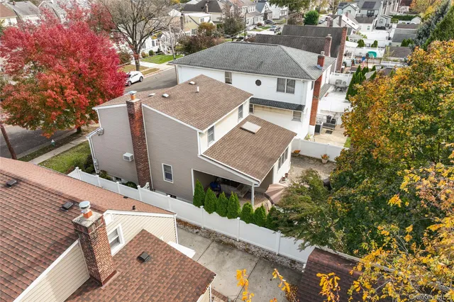 $899,000 | 959 North 5th Street, New Hyde Park, NY 11040