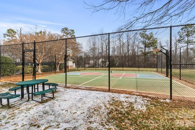 $289,900 | 18001 Delmas Drive, Unit 3C, Cornelius, NC 28031