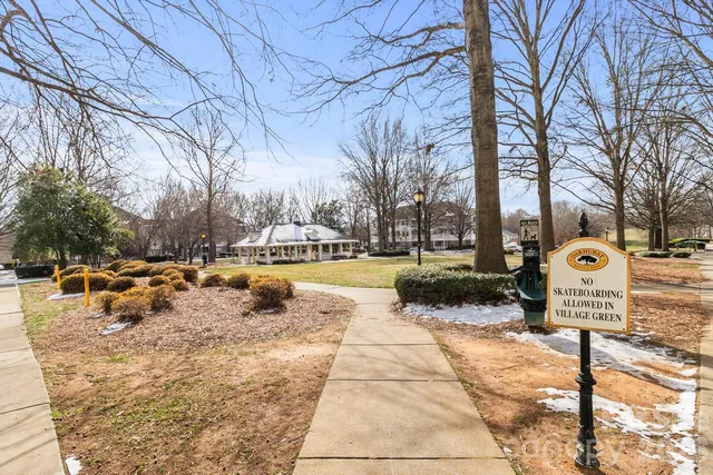 $289,900 | 18001 Delmas Drive, Unit 3C, Cornelius, NC 28031