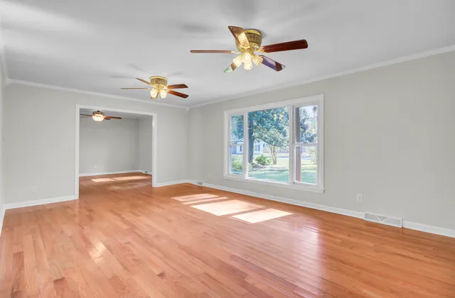 $429,900 | 139 Pecan Drive, Summerville, SC 29483