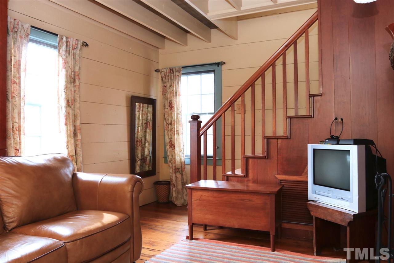 2448 Hodges Road Burlington, NC 27217 - Photo 13 of 24 Gallery Image 13