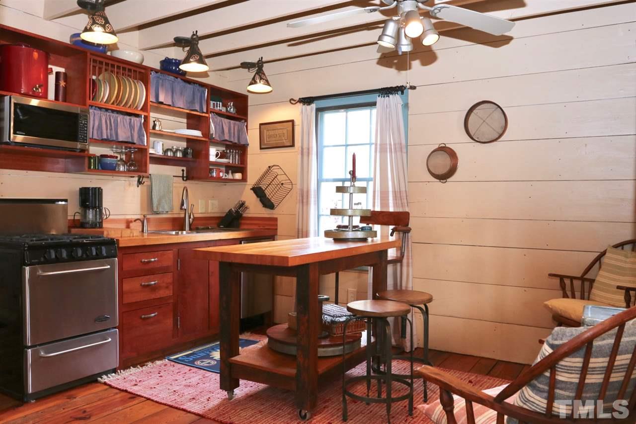 2448 Hodges Road Burlington, NC 27217 - Photo 3 of 24 Gallery Image 3