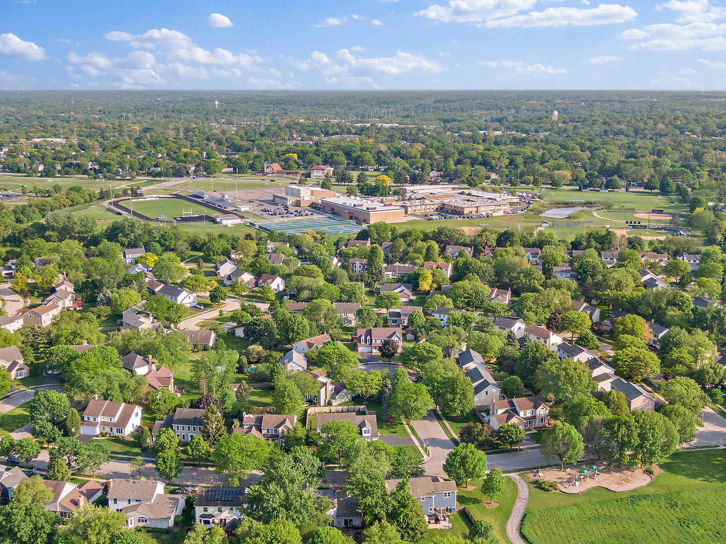 385 Sterling Circle Cary, IL 60013 - Photo 31 of 31 a view of a city