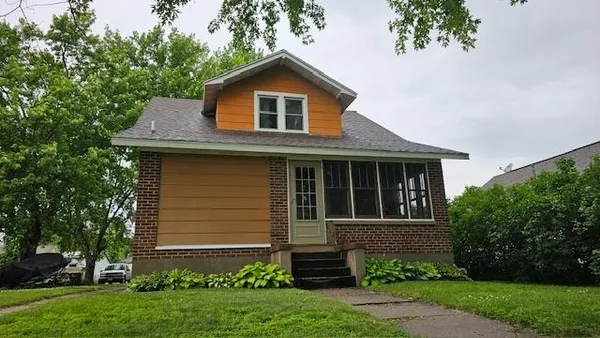 $199,900 | 513 North Michigan Street, Prairie du Chien, WI 53821