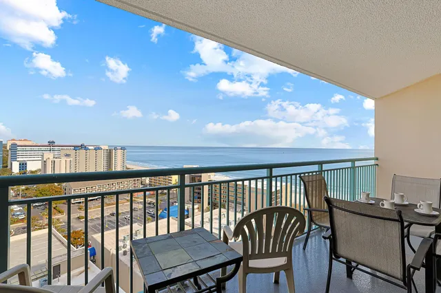 $329,000 | 205 74th Avenue North, Unit 1501, Myrtle Beach, SC 29572