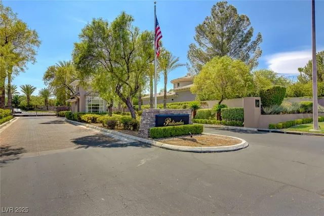 $6,000 | 209 Surtees Point Street, Las Vegas, NV 89144