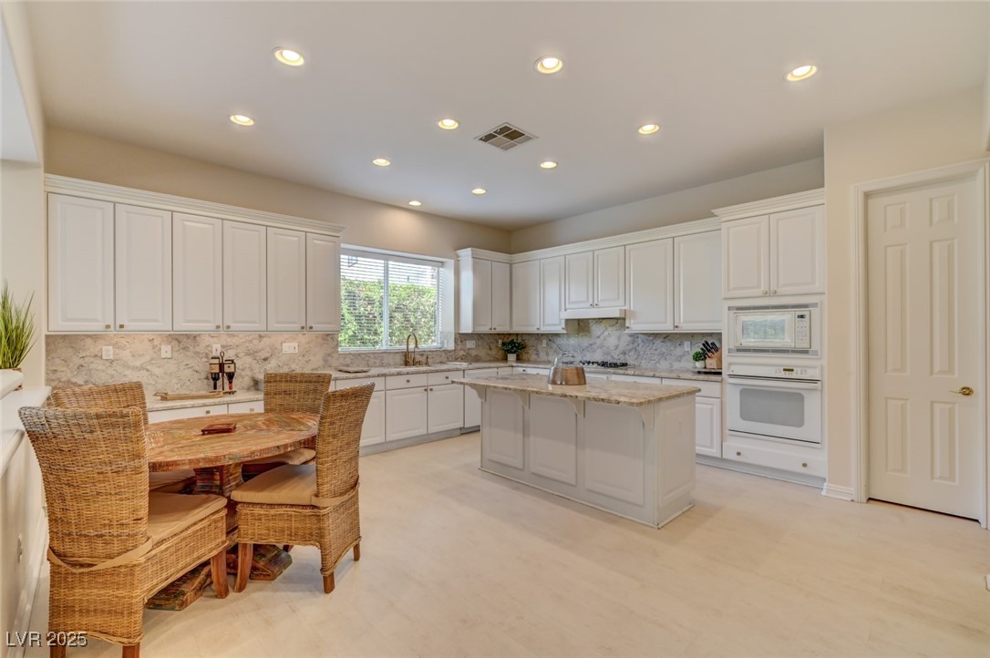 209 Surtees Point Street Las Vegas, NV 89144 - Photo 37 of 73