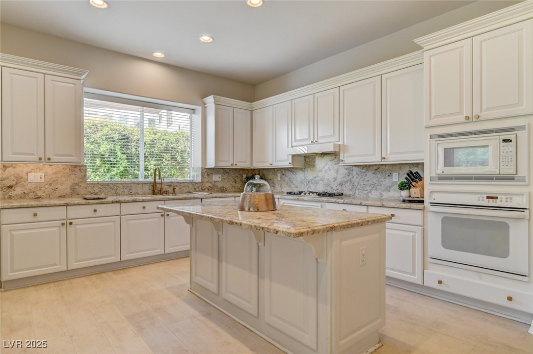 209 Surtees Point Street Las Vegas, NV 89144 - Photo 38 of 73