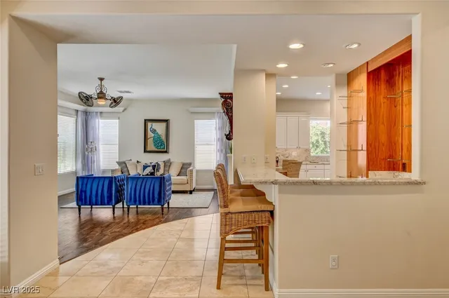 $6,000 | 209 Surtees Point Street, Las Vegas, NV 89144