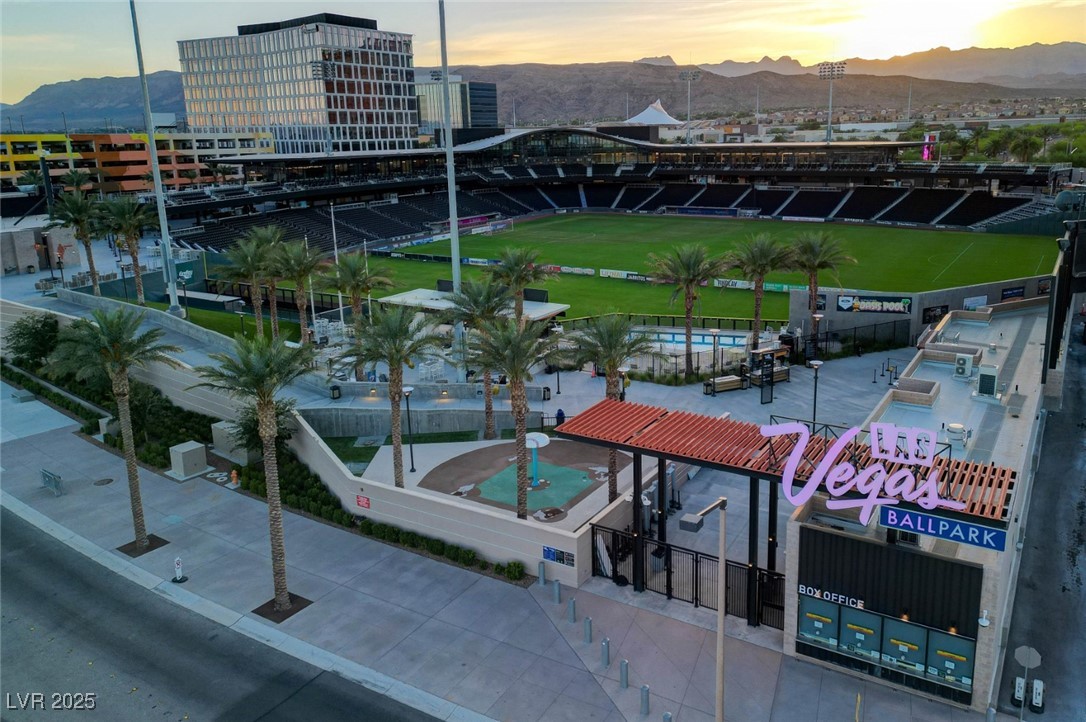 209 Surtees Point Street Las Vegas, NV 89144 - Photo 7 of 73