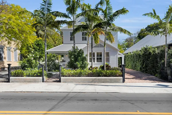 $7,495,000 | 616 Eaton Street, Key West, FL 33040