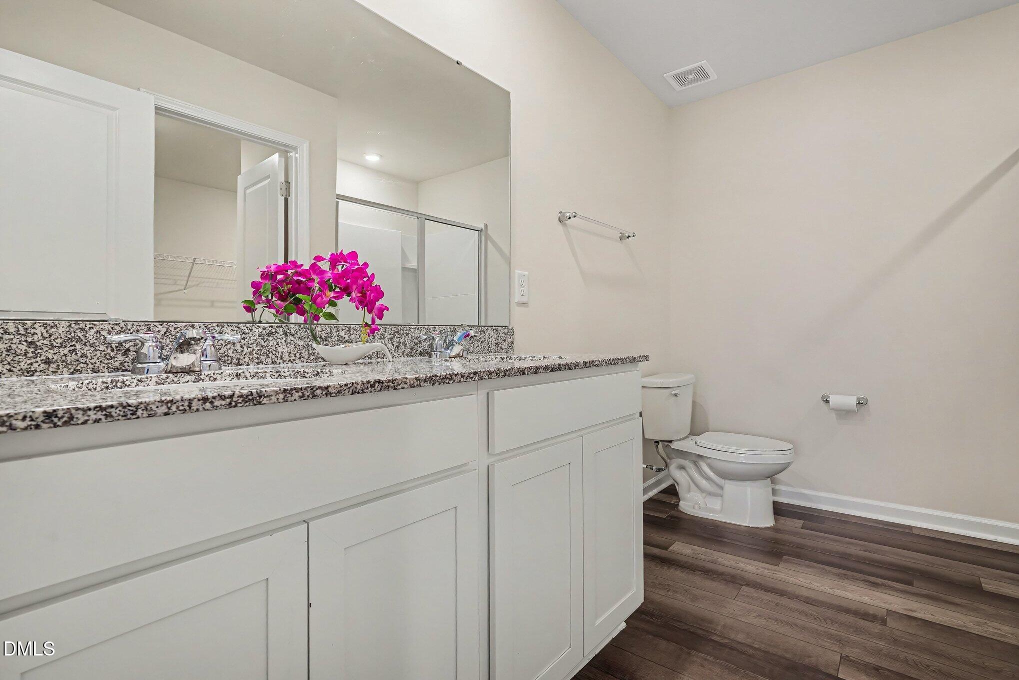 3516 Sugarplum Road Raleigh, NC 27604 - Photo 19 of 39 014_file_5173
