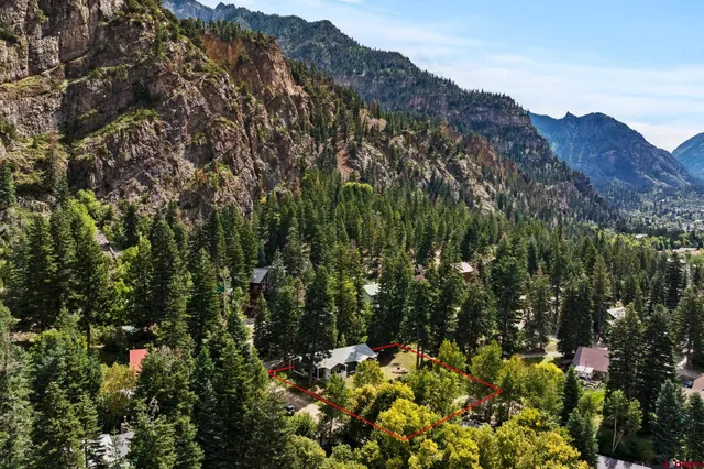 $850,000 | 129-131 Loretta Court, Ouray, CO 81427