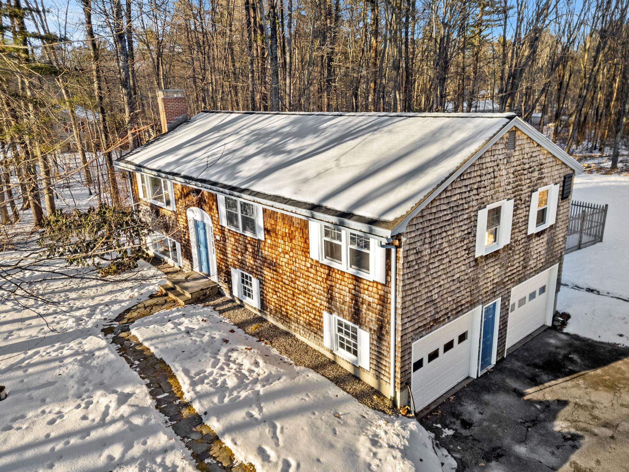 201 Wednesday Hill Road Durham, NH 03824 - Photo 4 of 33 Gallery Image 4