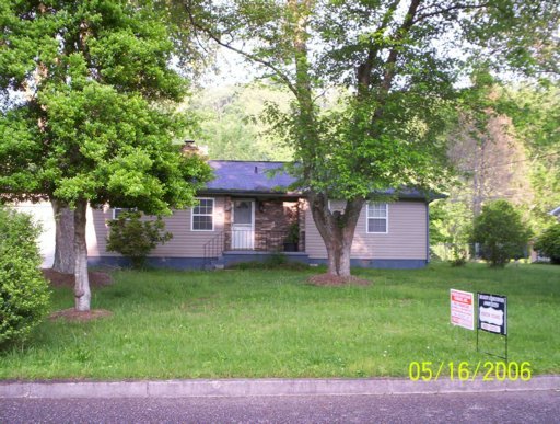 514 Riverside Drive Clinton, TN 37716 - Photo 1 of 1 Primary Photo