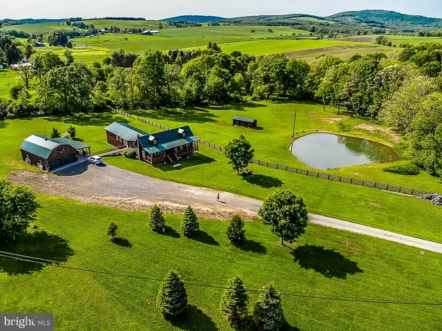 $264,900 | 1755 Cranesville Road, Terra Alta, WV 26764