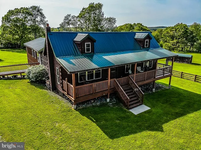 $264,900 | 1755 Cranesville Road, Terra Alta, WV 26764