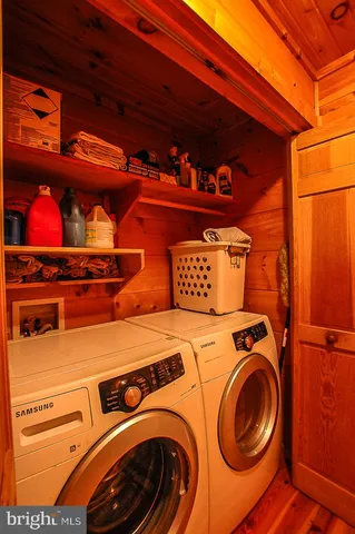 $264,900 | 1755 Cranesville Road, Terra Alta, WV 26764