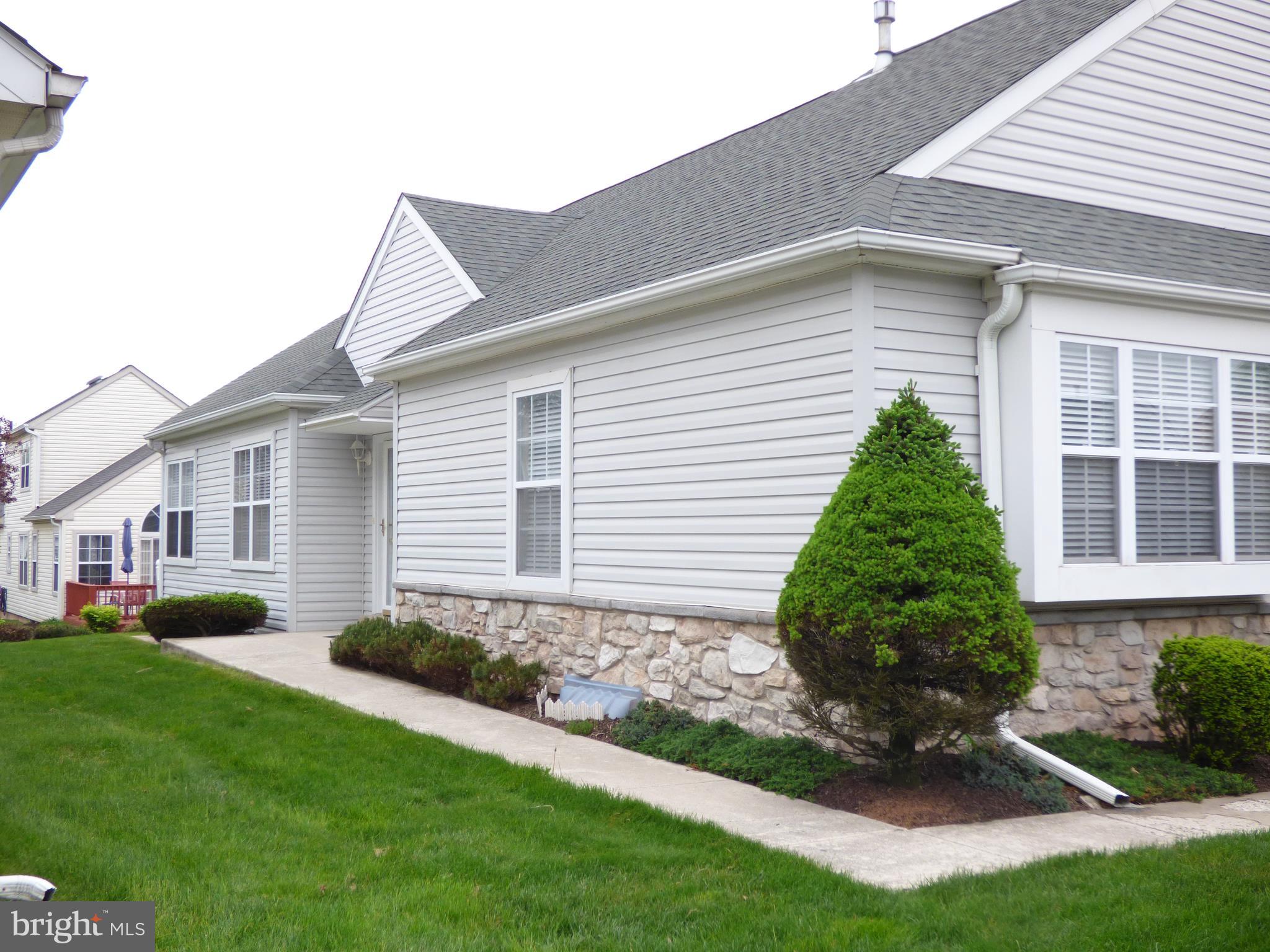 33 Longcross Road Royersford, PA 19468 - Photo 3 of 22 Exterior