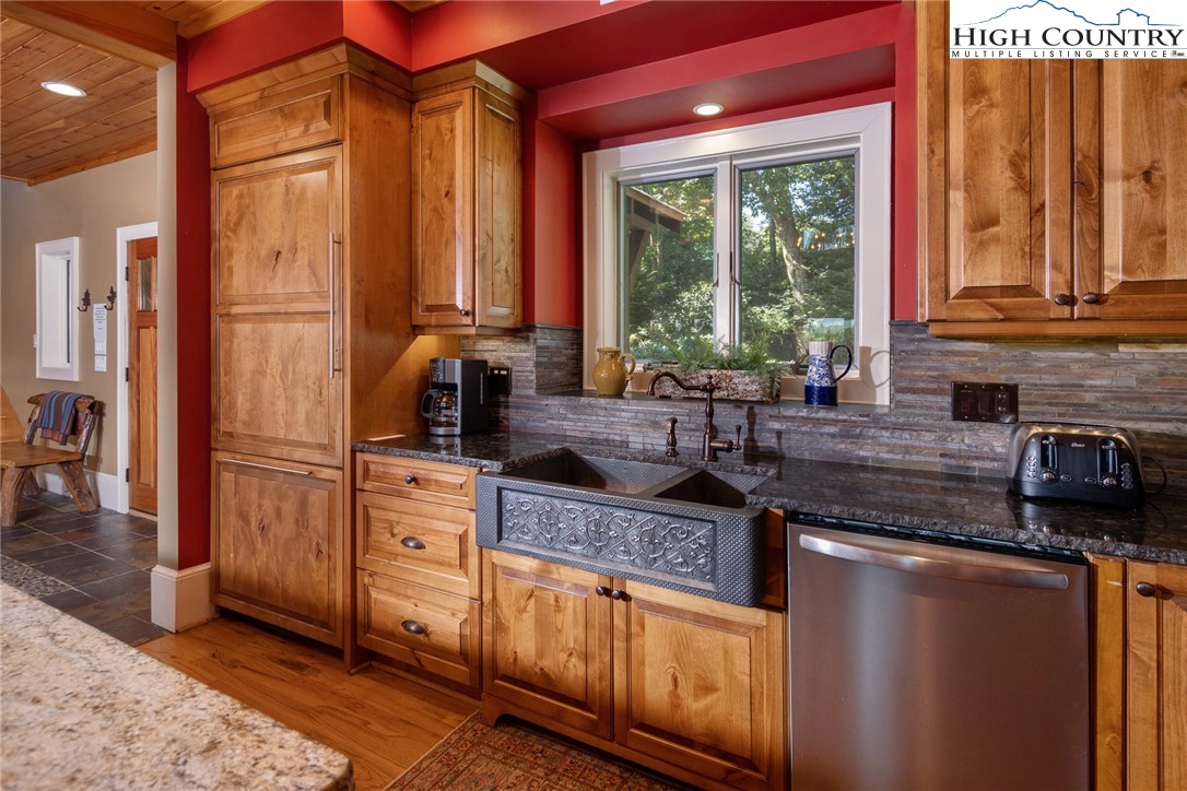 187 Hialeah Lane Boone, NC 28607 - Photo 23 of 39