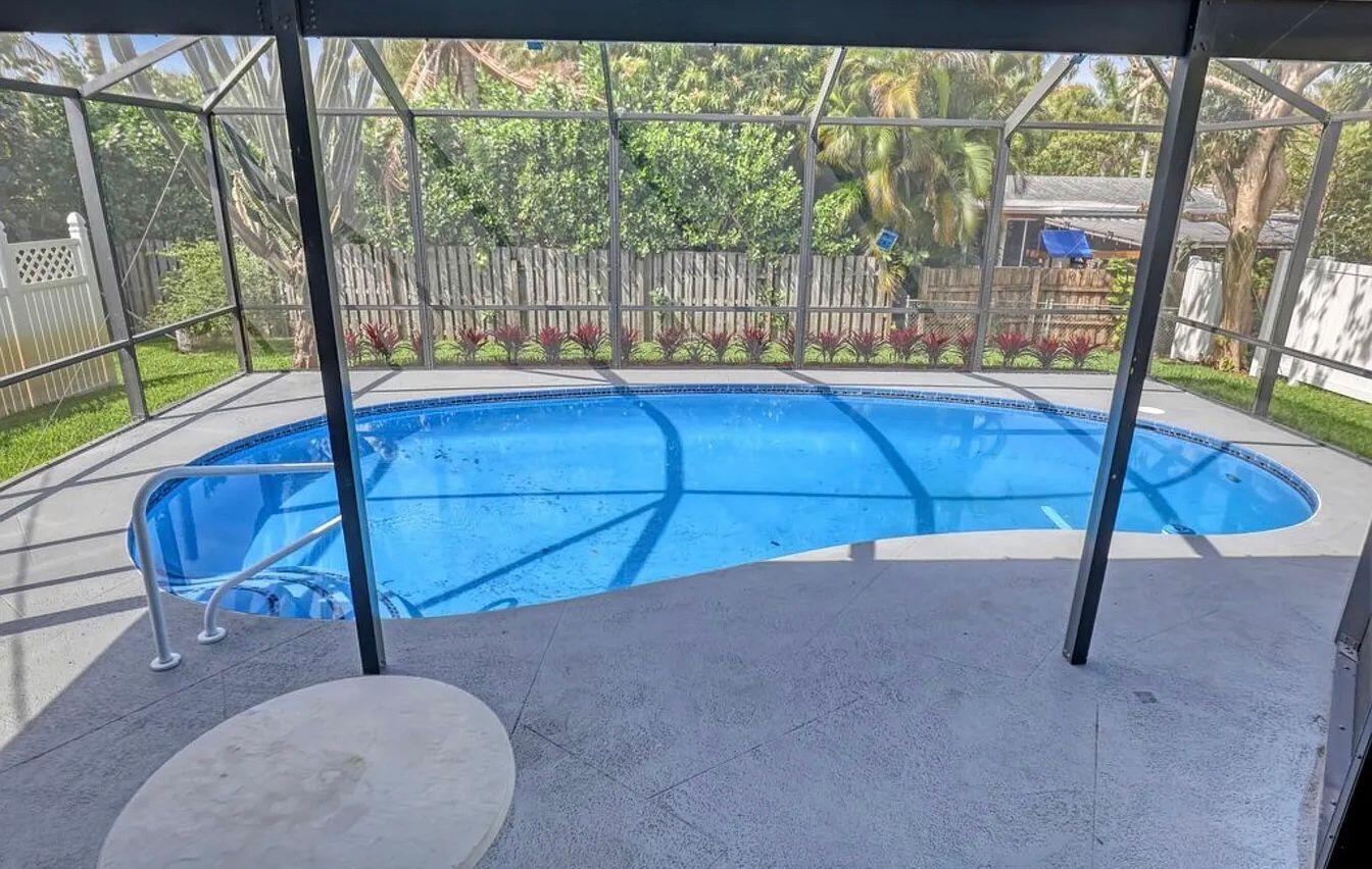 1505 High Ridge Road Lake Worth, FL 33461 - Photo 30 of 36 PHOTO-2026-05-29-20-13-41(5)