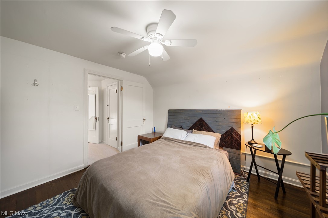 2479 Fenwick Road Cleveland, OH 44118 - Photo 22 of 34