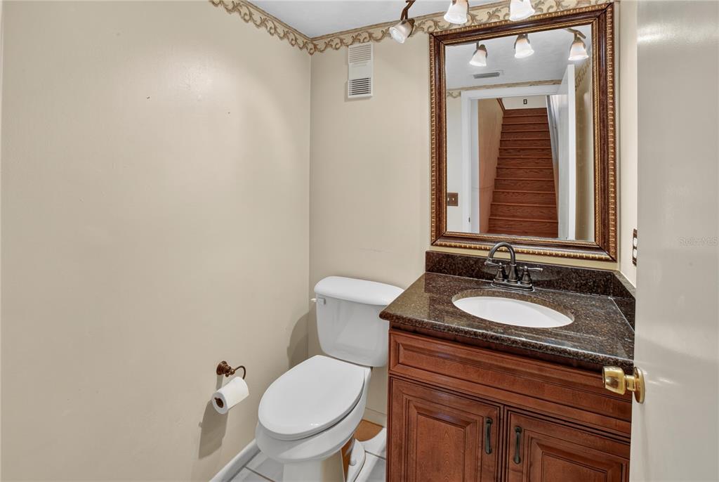 506 Sandy Hook Road, Unit 506 Treasure Island, FL 33706 - Photo 12 of 25 Gallery Image 12