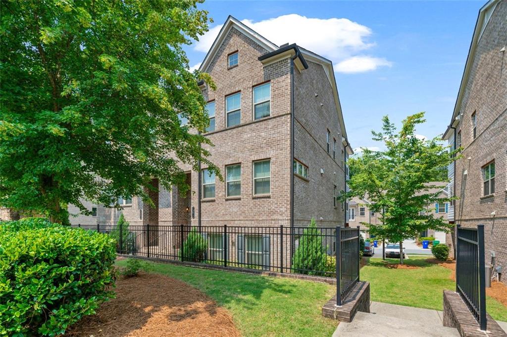 1463 Edgebrook Court Northeast, Unit 14 Atlanta, GA 30329 - Photo 1 of 35