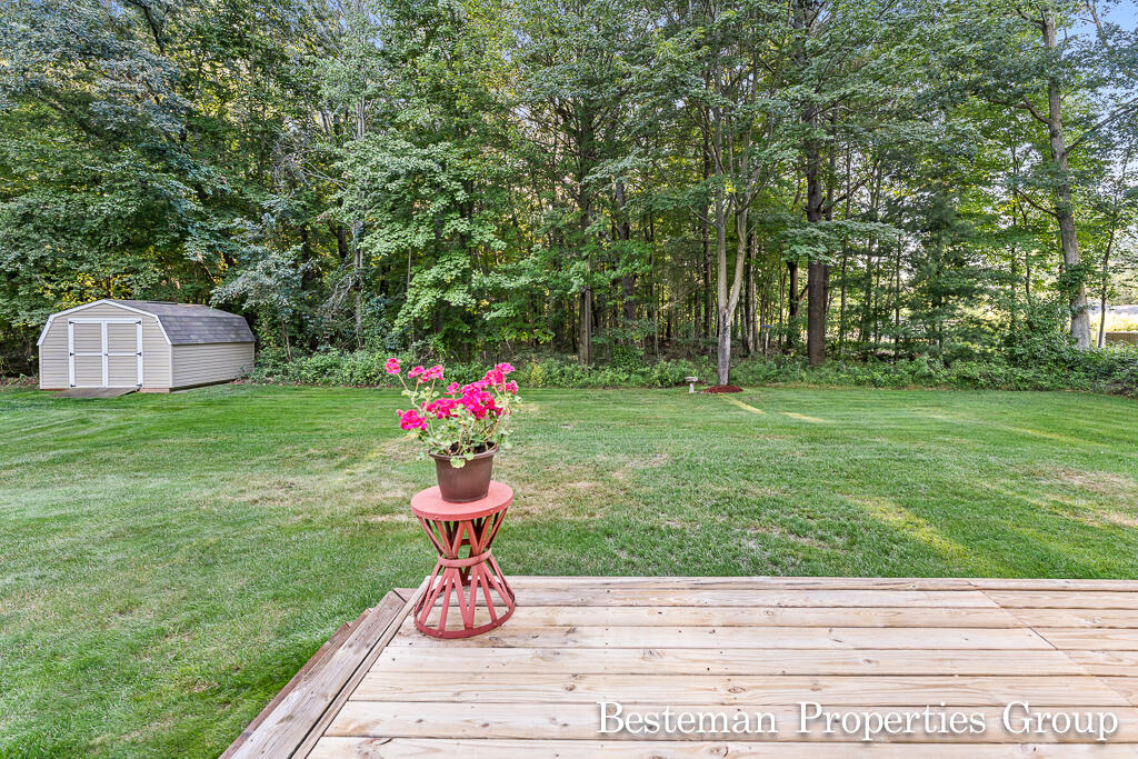549 North Peterson Road Muskegon, MI 49445 - Photo 39 of 55 549Peterson12Lores