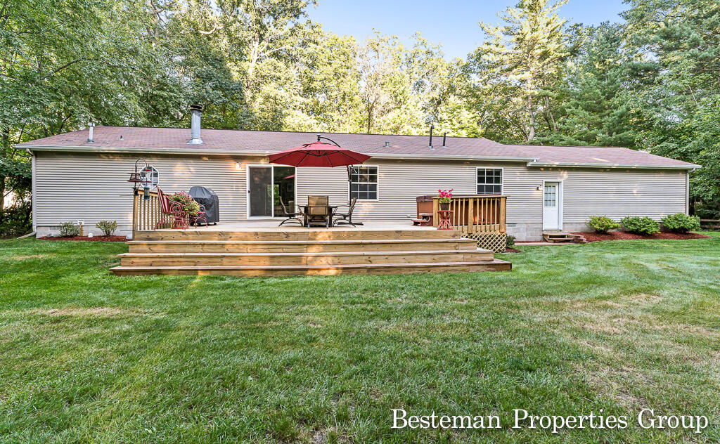 549 North Peterson Road Muskegon, MI 49445 - Photo 48 of 55 549Peterson21Lores