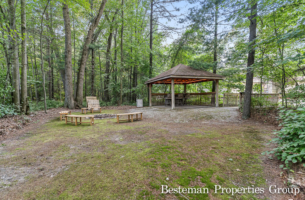 549 North Peterson Road Muskegon, MI 49445 - Photo 51 of 55 549Peterson24Lores
