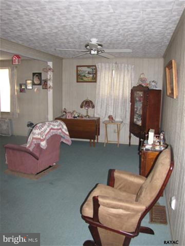 554 Hunterstown Road Gettysburg, PA 17325 - Photo 10 of 14