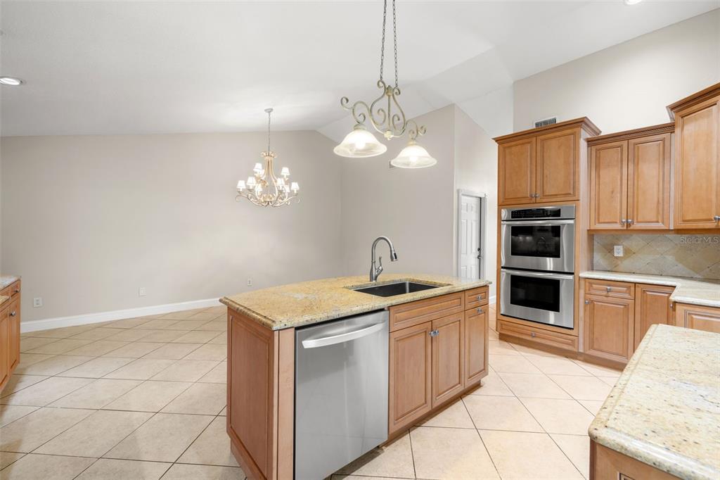 6712 Ranger Drive Tampa, FL 33615 - Photo 3 of 36