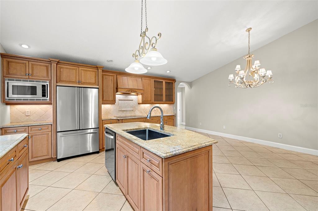 6712 Ranger Drive Tampa, FL 33615 - Photo 5 of 36