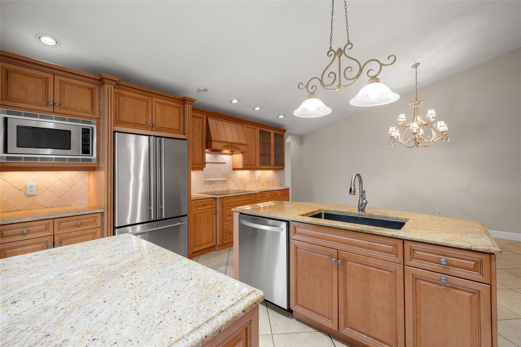 6712 Ranger Drive Tampa, FL 33615 - Photo 9 of 36