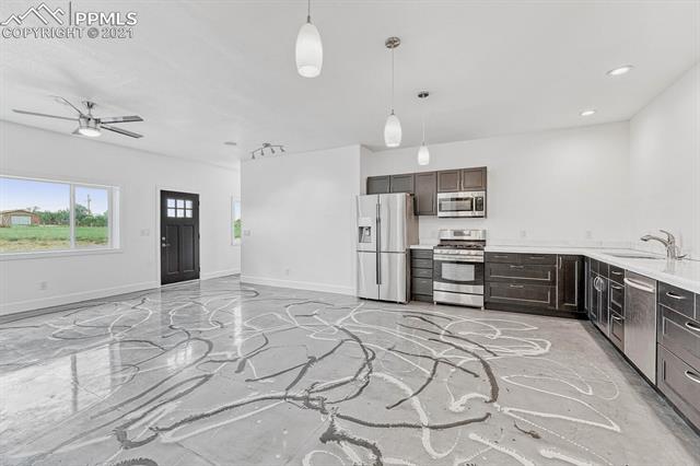 16075 Jones Road Peyton, CO 80831 - Photo 3 of 21
