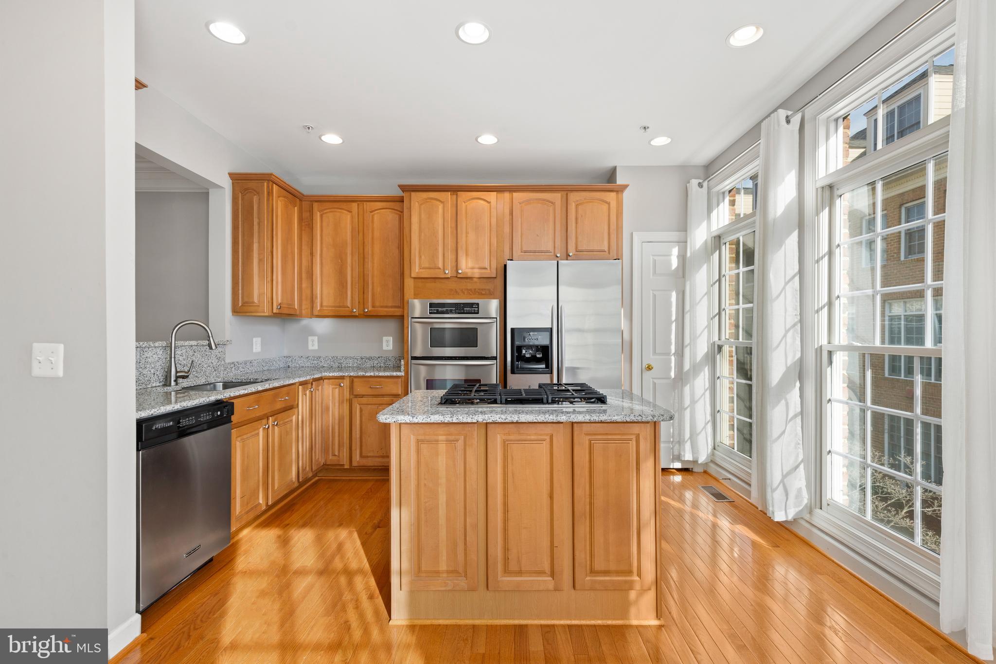 5174 Brawner Place Alexandria, VA 22304 - Photo 15 of 63