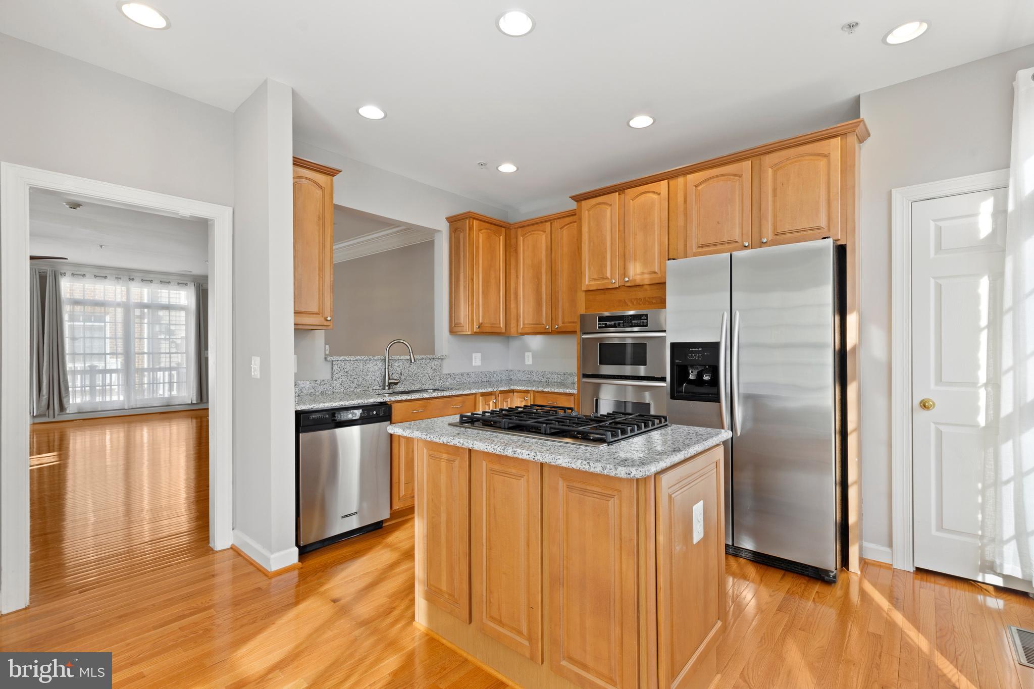 5174 Brawner Place Alexandria, VA 22304 - Photo 16 of 63