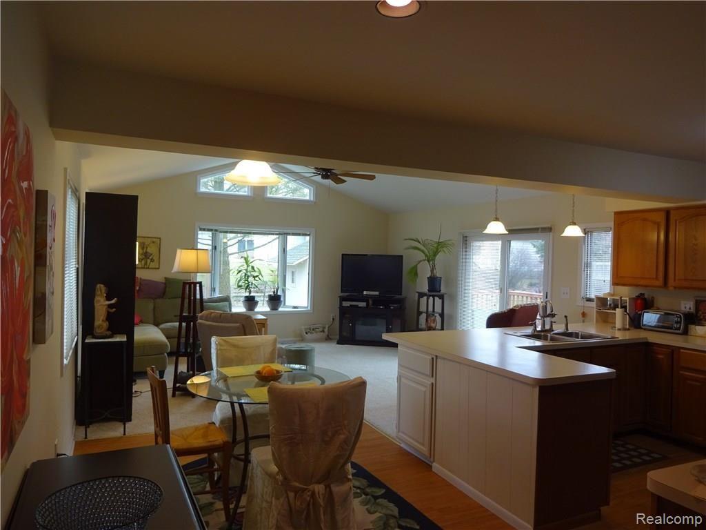 532 Hill Street Rochester, MI 48307 - Photo 22 of 44