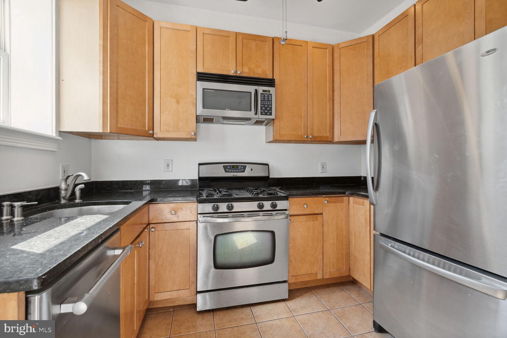 443 12th Street Northeast Washington, DC 20002 - Photo 10 of 27