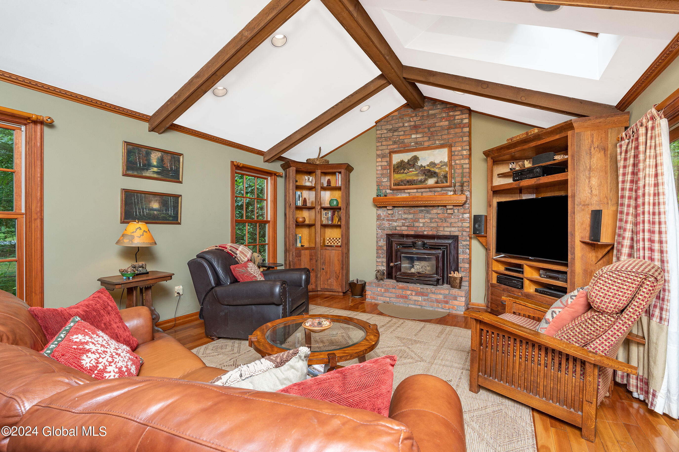 22 Ruxton Road Bethlehem, NY 12054 - Photo 11 of 60 015-22-Ruxton-Rd