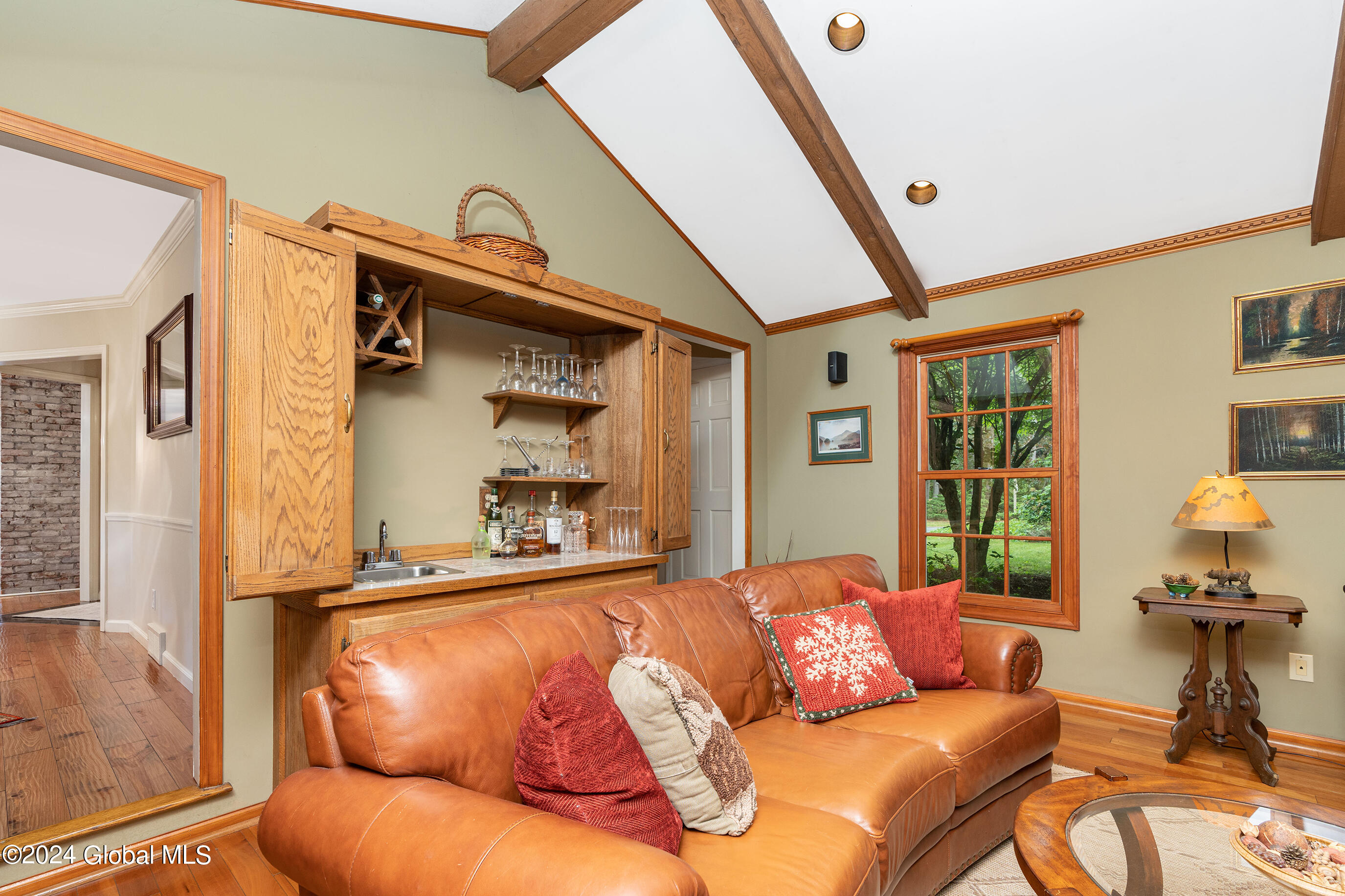 22 Ruxton Road Bethlehem, NY 12054 - Photo 12 of 60 018-22-Ruxton-Rd