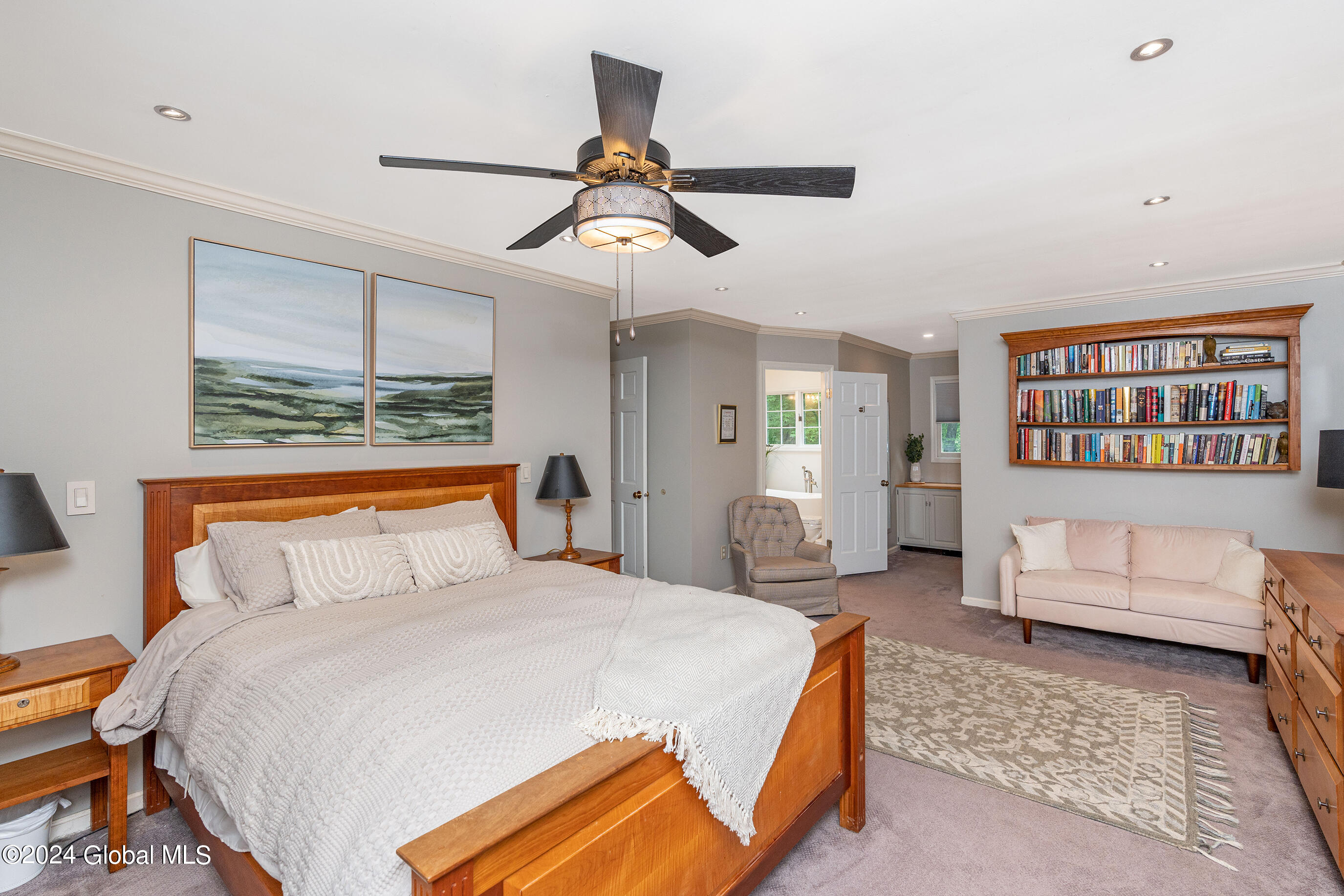 22 Ruxton Road Bethlehem, NY 12054 - Photo 28 of 60 052-22-Ruxton-Rd