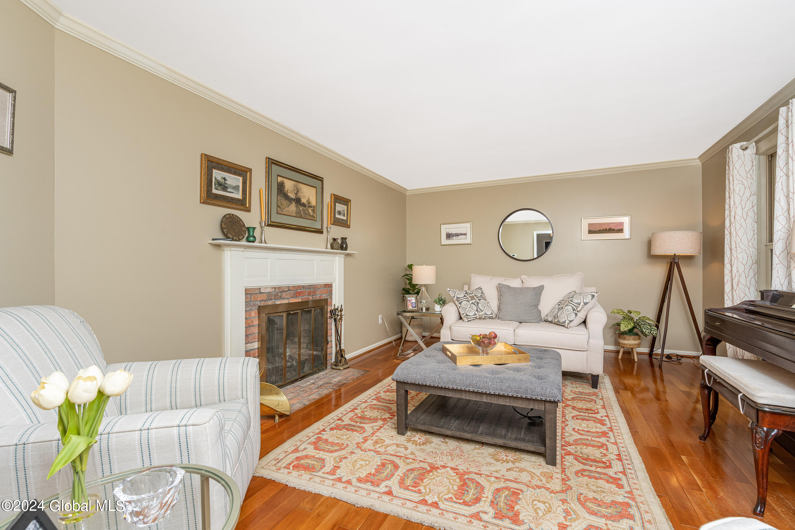 22 Ruxton Road Bethlehem, NY 12054 - Photo 7 of 60 022-22-Ruxton-Rd