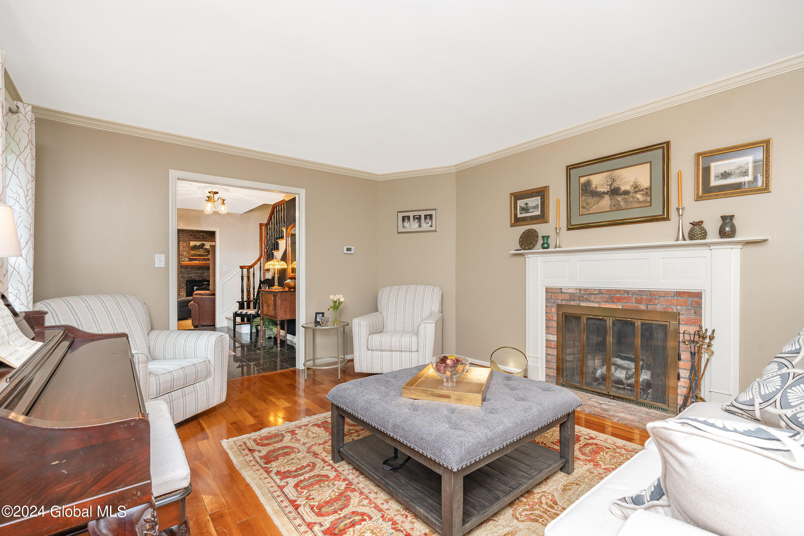 22 Ruxton Road Bethlehem, NY 12054 - Photo 9 of 60 023-22-Ruxton-Rd