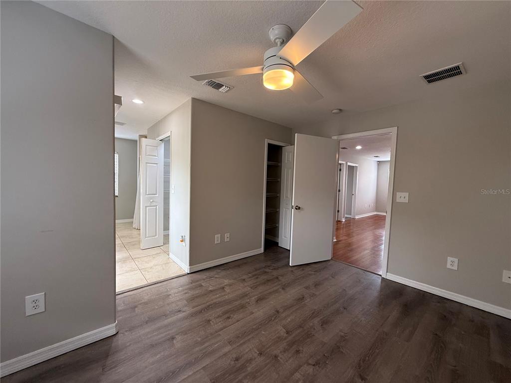 2907 West Chestnut Street Tampa, FL 33607 - Photo 16 of 16