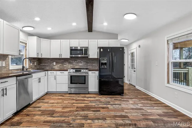 $178,000 | 10113 Camden Road, Cadet, MO 63630