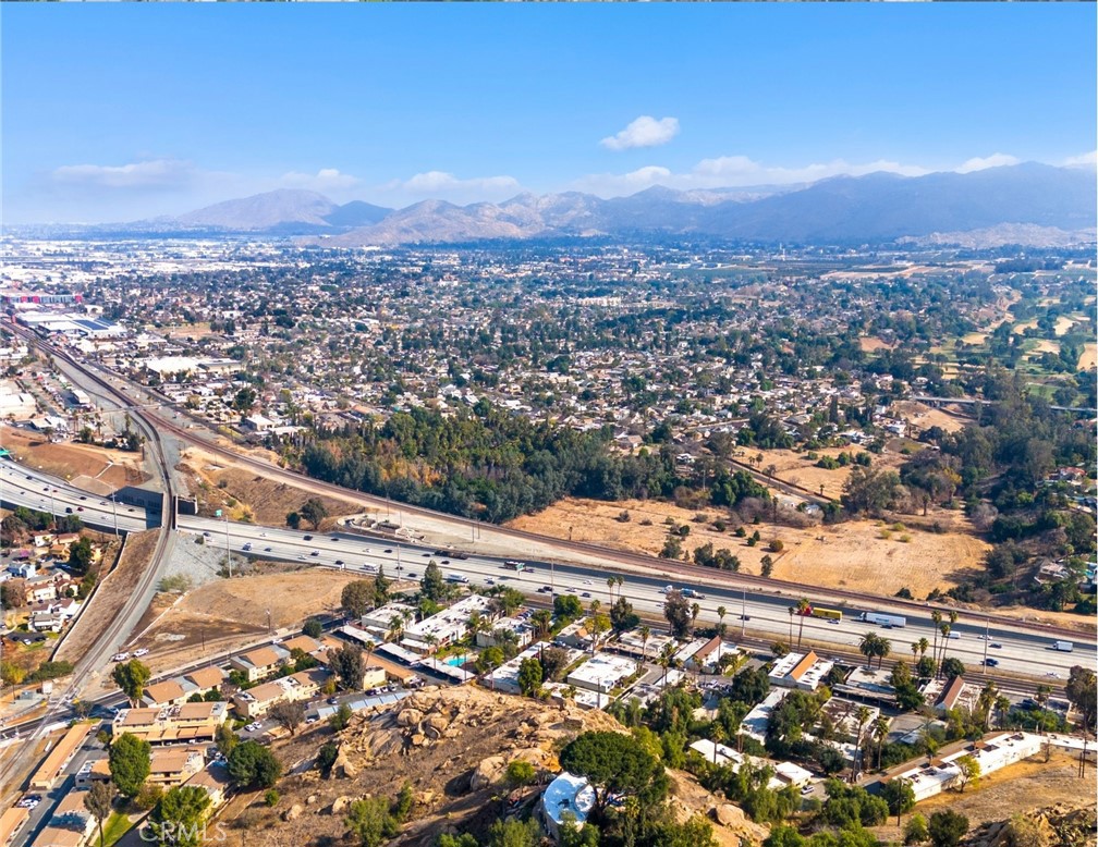 3060 Panorama Road Riverside, CA 92506 - Photo 35 of 38 an aerial view of a city