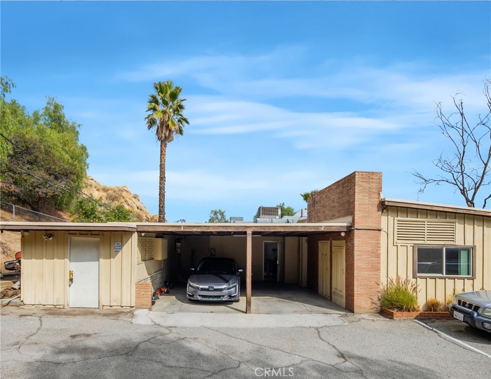3060 Panorama Road Riverside, CA 92506 - Photo 9 of 38 a view of a terrace with a sitting area