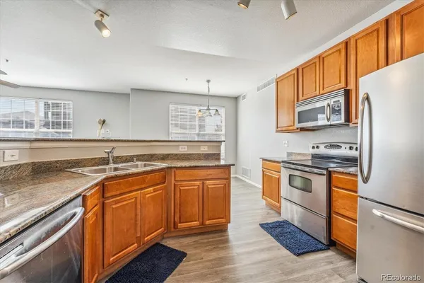 $320,000 | 2800 Blue Sky Circle, Unit 2102, Erie, CO 80516